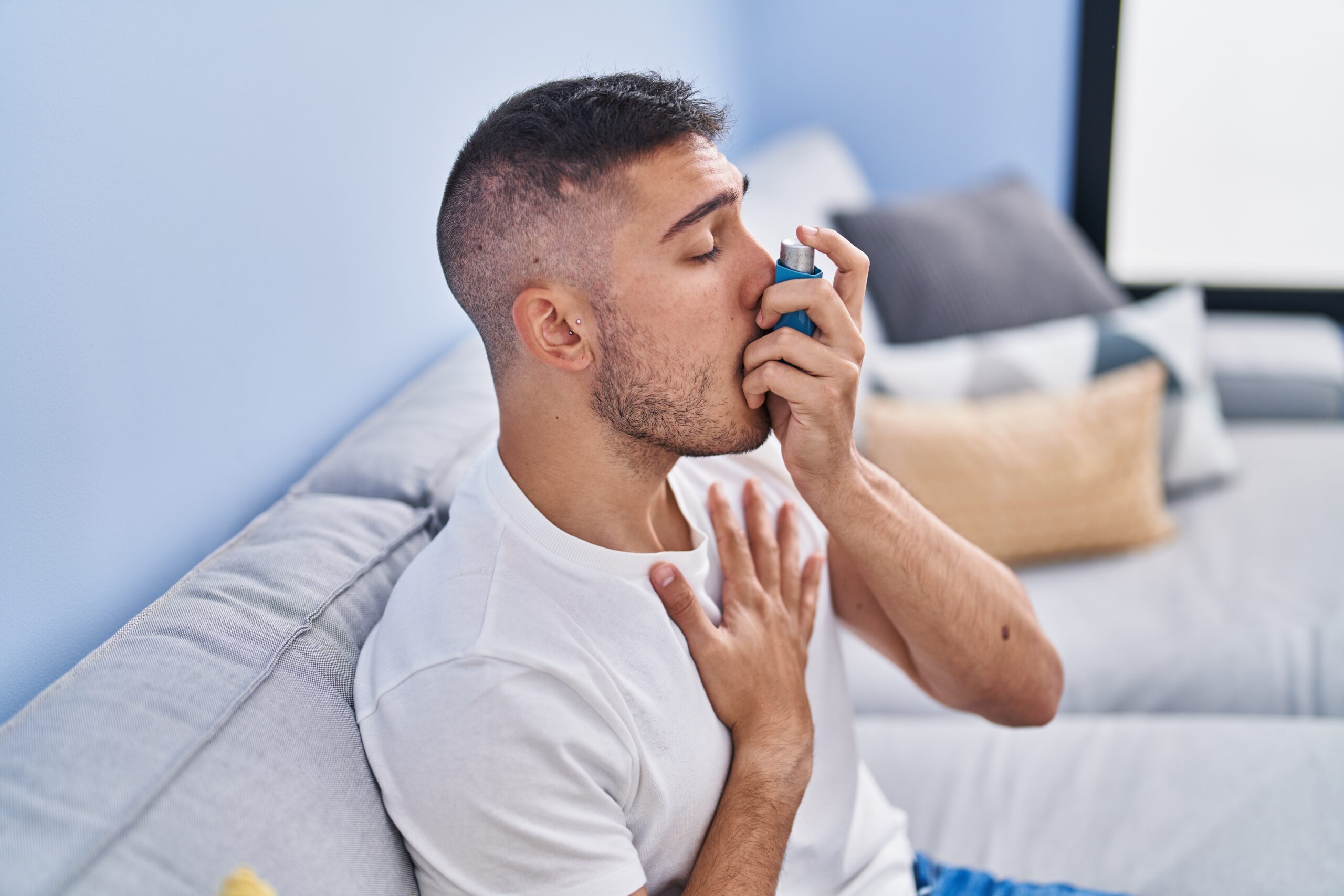 Living with Asthma: Coping Mechanisms and Breathing Techniques